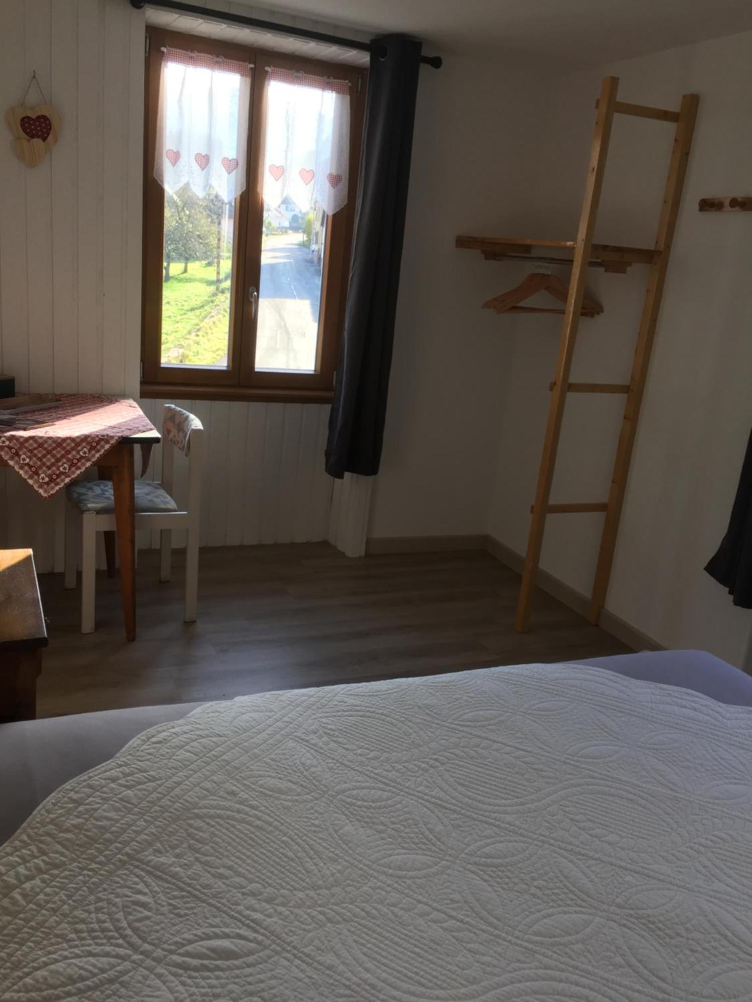 Chambres D'Hotes A La Fecht Nature Et Bien-Etre Sondernach Room photo